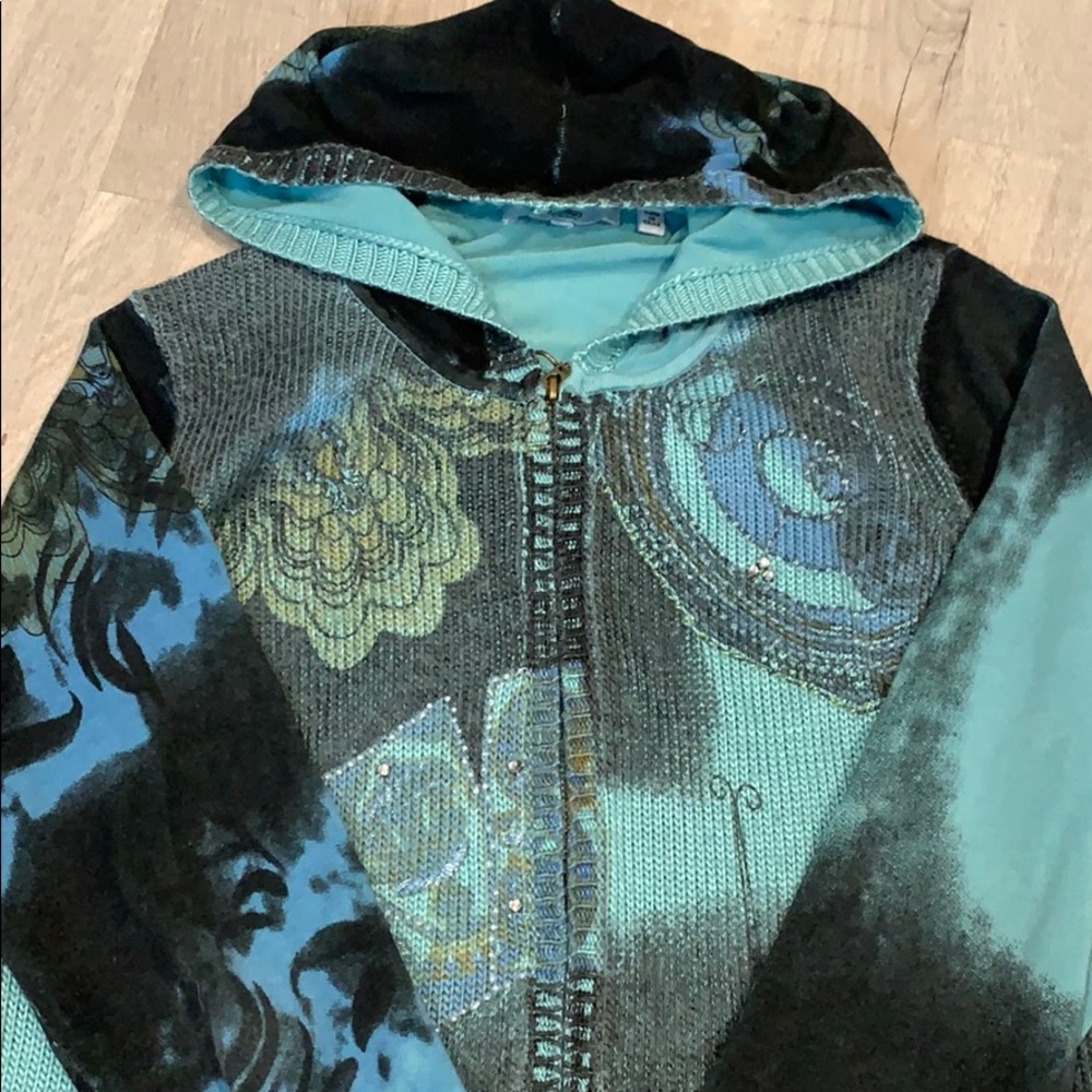 Amazing gorgeous sweater jacket  fancy blue